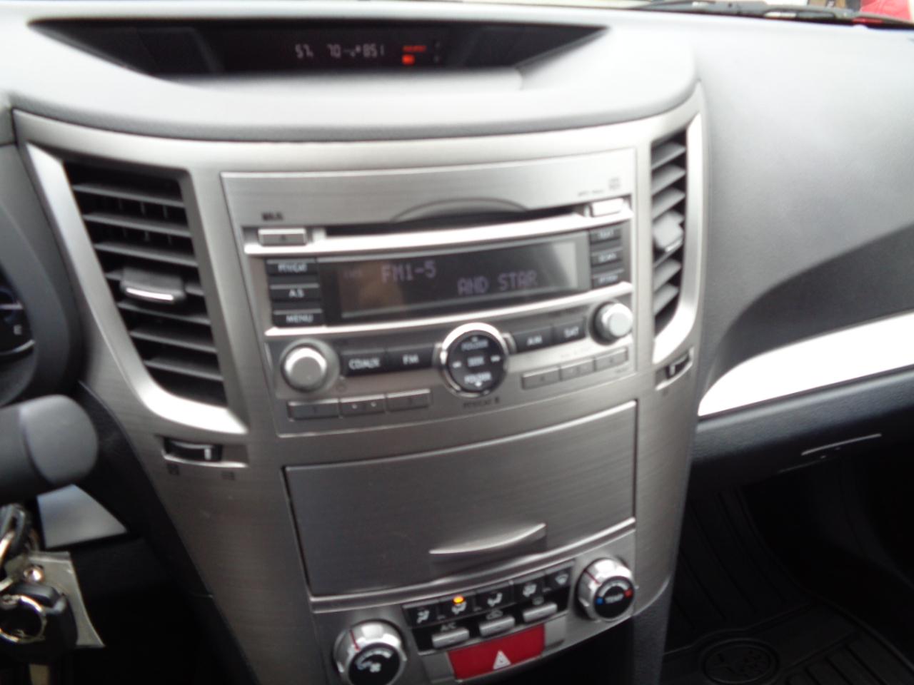 Subaru Outback 4dr Wgn H4 Auto 2.5i Premium All-Weather 2010