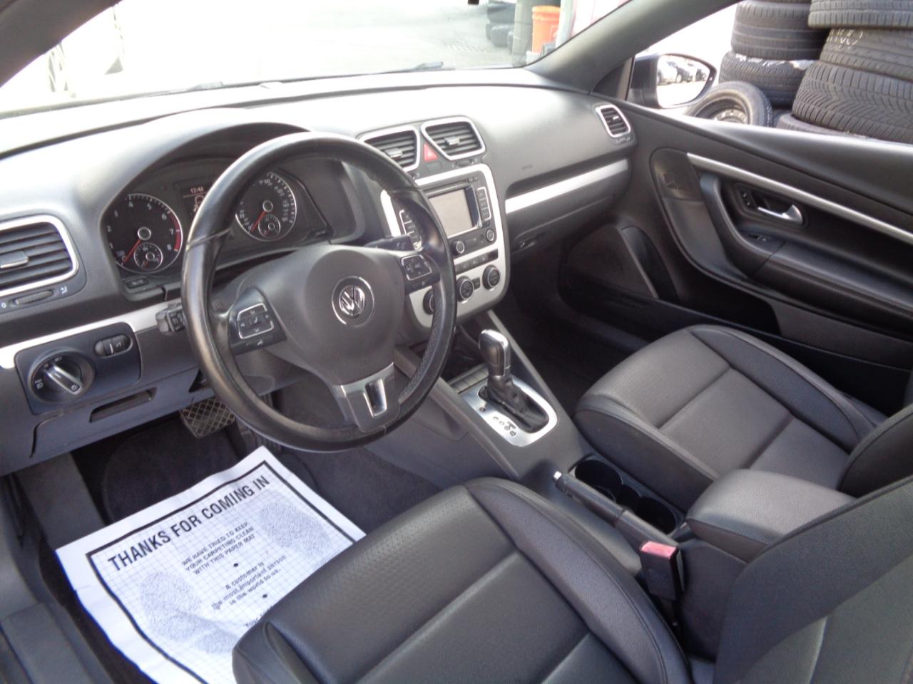 Volkswagen Eos 2dr Conv Komfort 2016