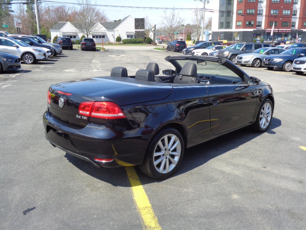 Volkswagen Eos 2dr Conv Komfort 2016