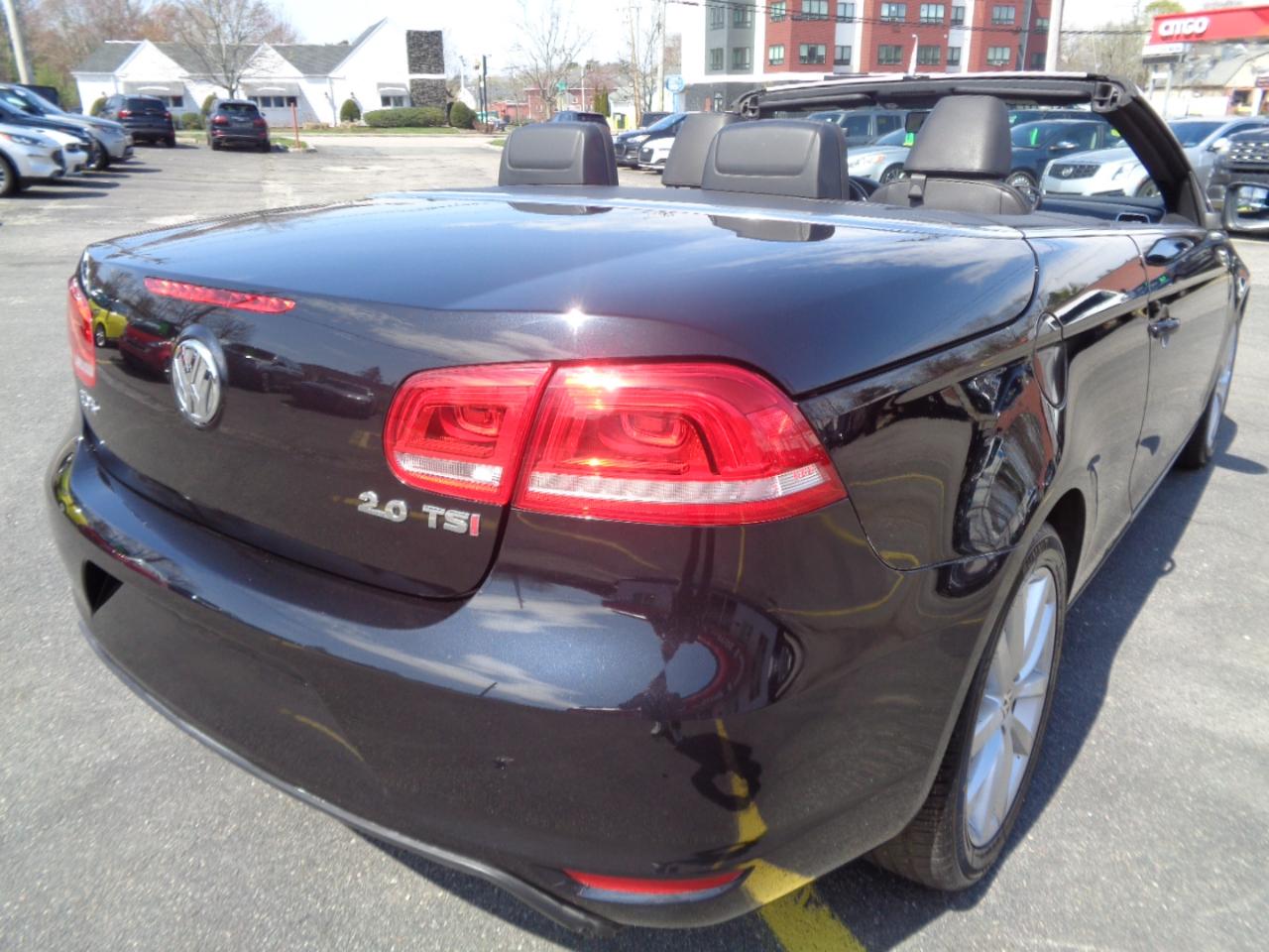 Volkswagen Eos 2dr Conv Komfort 2016