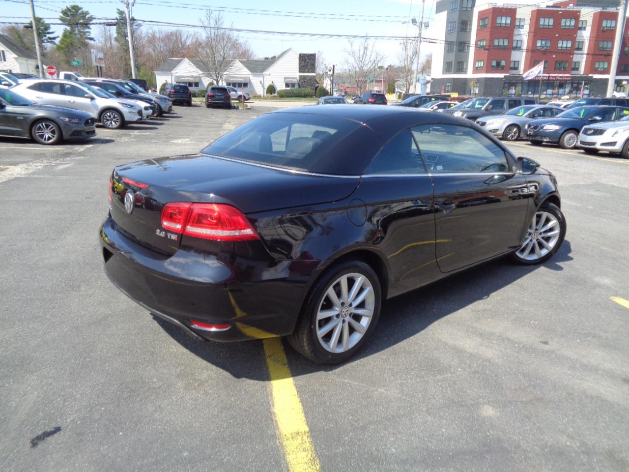 Volkswagen Eos 2dr Conv Komfort 2016