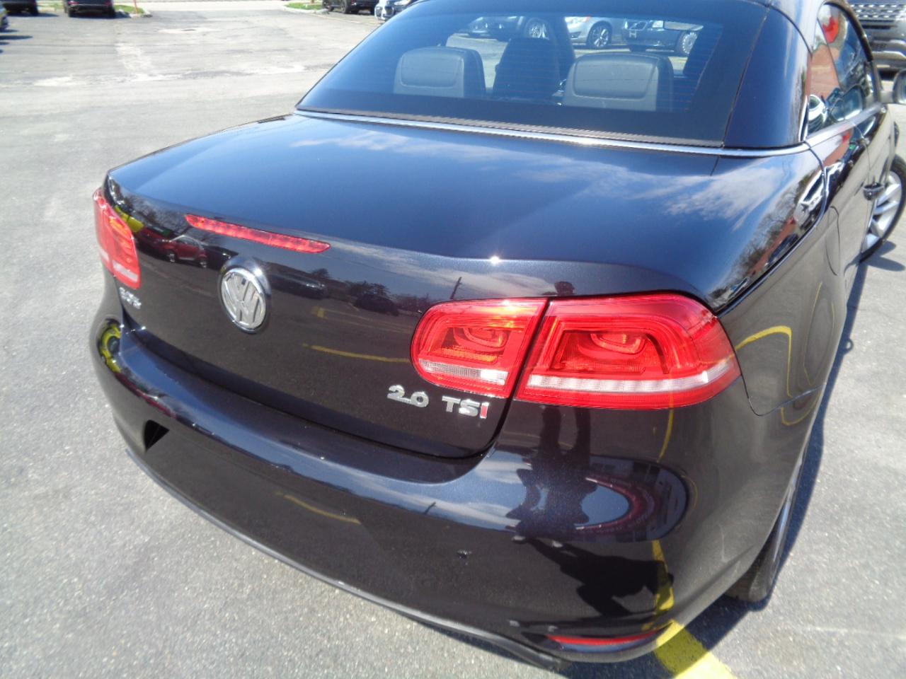 Volkswagen Eos 2dr Conv Komfort 2016