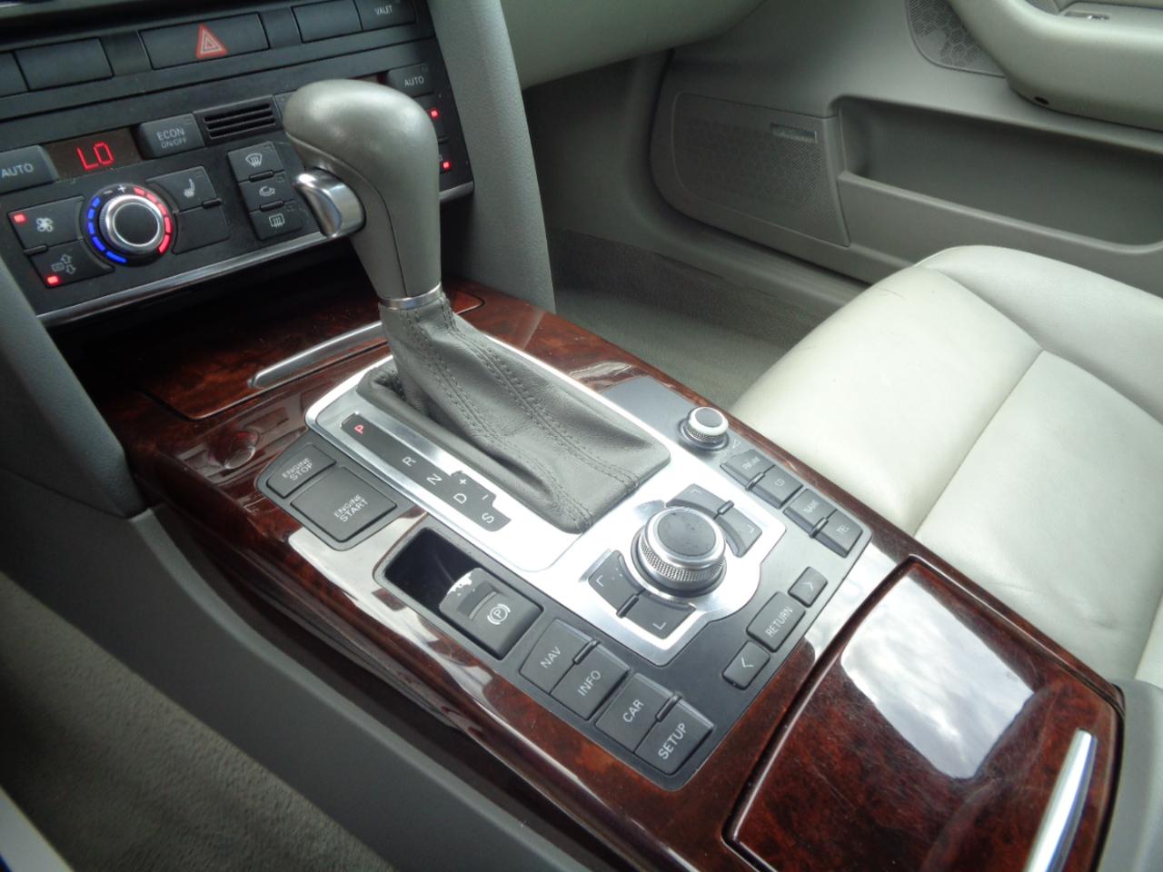 Audi A6 4dr Sdn 3.2L quattro 2007