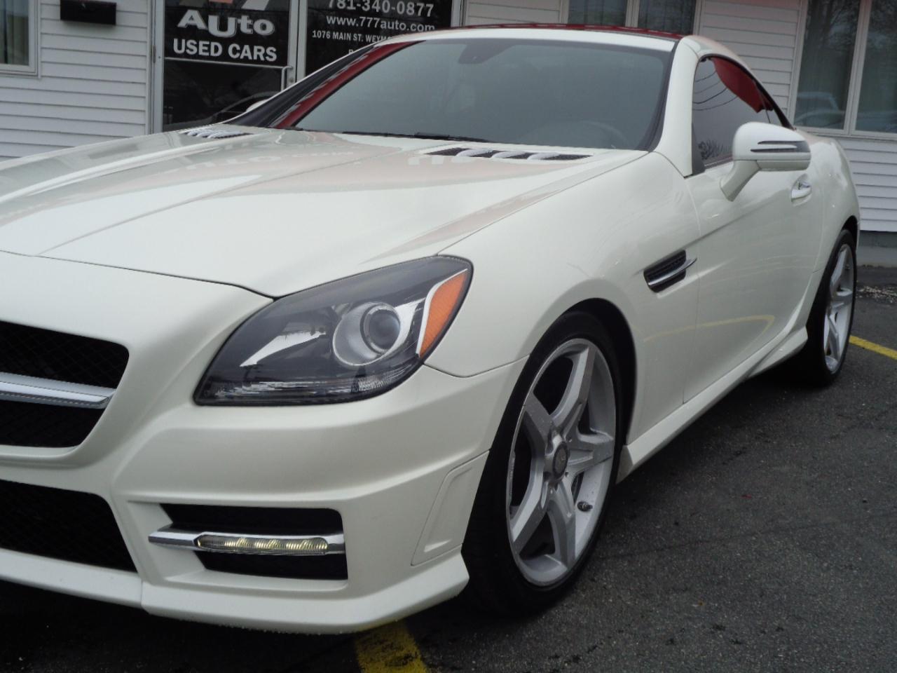 Mercedes-Benz SLK 2dr Roadster SLK 300 2016