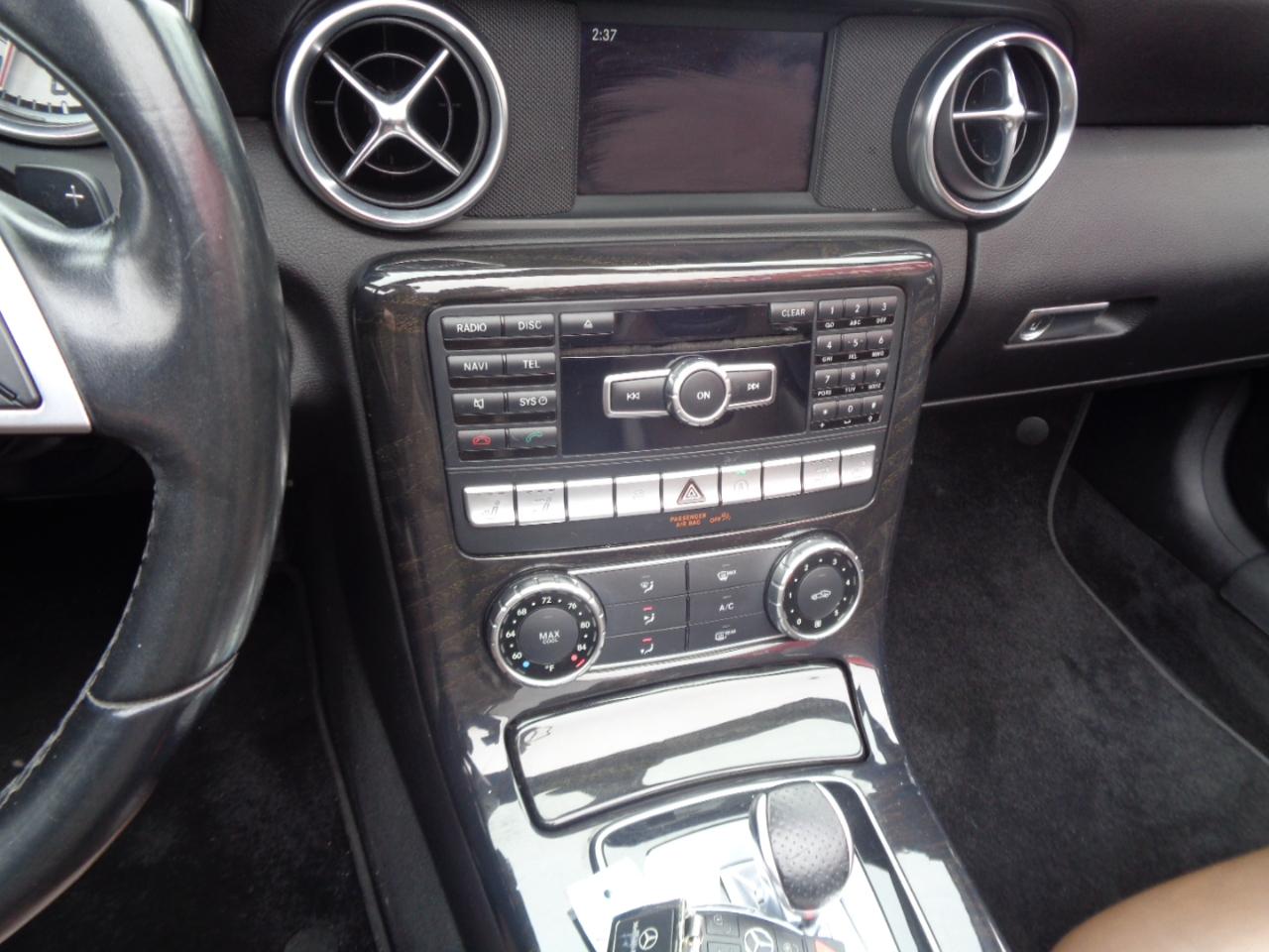 Mercedes-Benz SLK 2dr Roadster SLK 300 2016