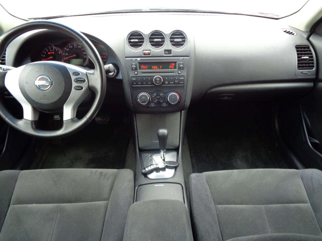 Nissan Altima 4dr Sdn I4 Auto 2.5 S 2009
