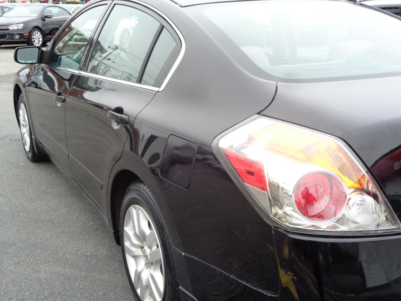 Nissan Altima 4dr Sdn I4 Auto 2.5 S 2009