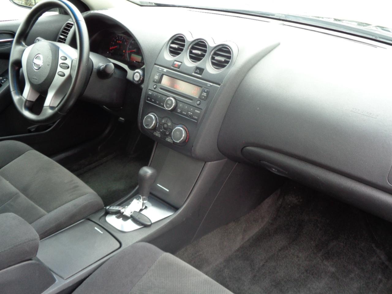 Nissan Altima 4dr Sdn I4 Auto 2.5 S 2009