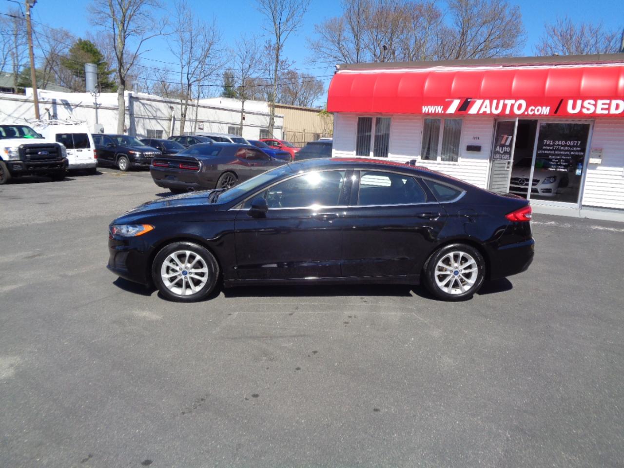 Ford Fusion SE FWD 2020