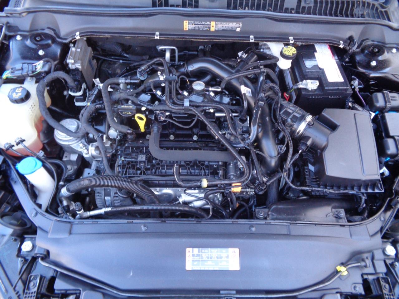 Ford Fusion SE FWD 2020