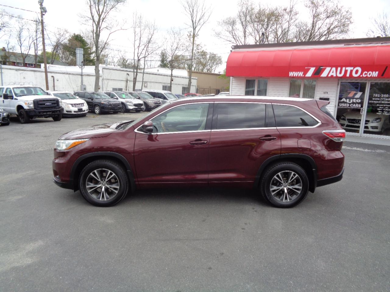 Toyota Highlander AWD 4dr V6 XLE (Natl) 2016