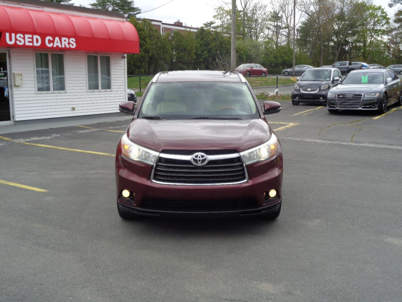 Toyota Highlander AWD 4dr V6 XLE (Natl) 2016