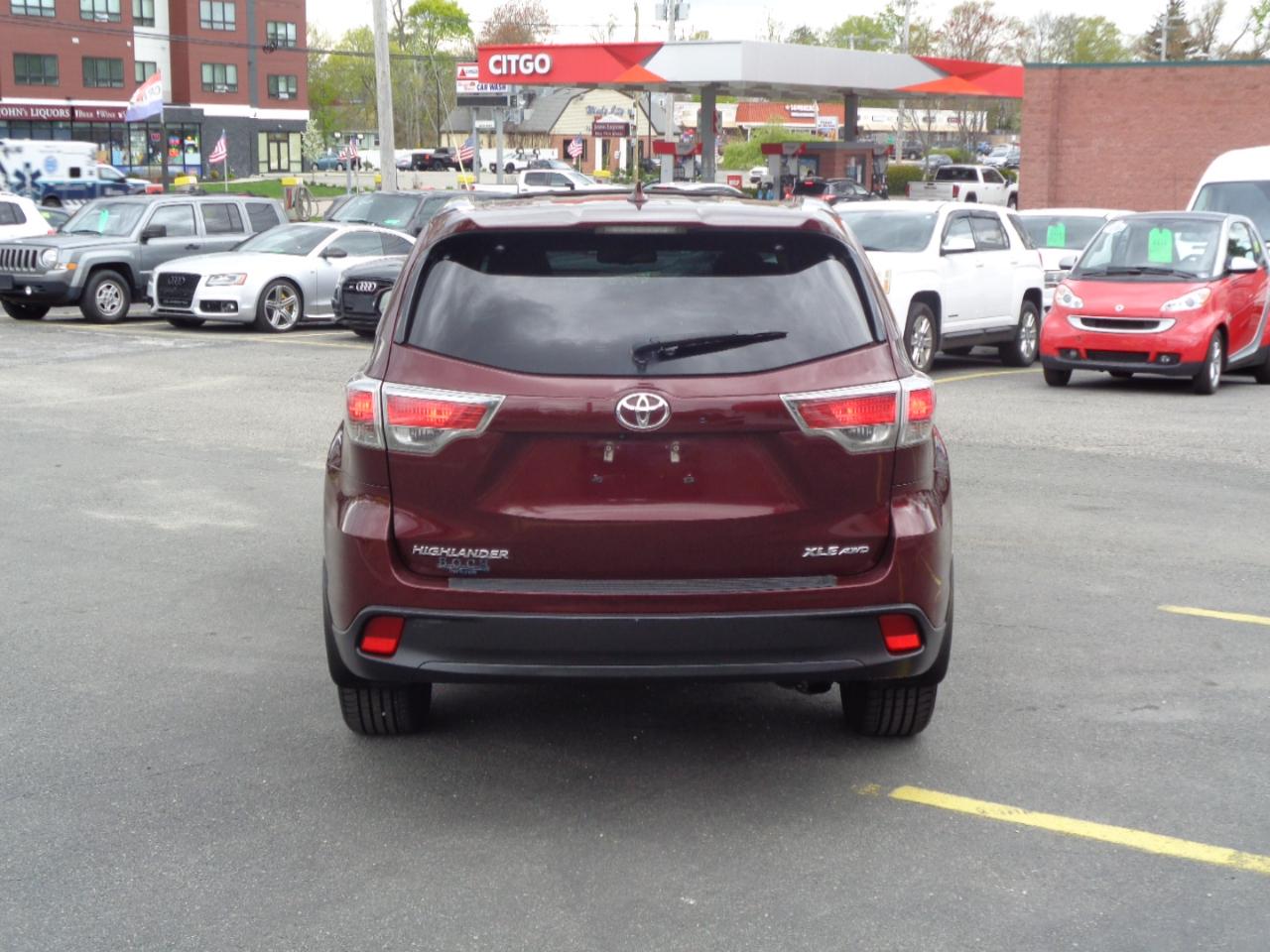 Toyota Highlander AWD 4dr V6 XLE (Natl) 2016