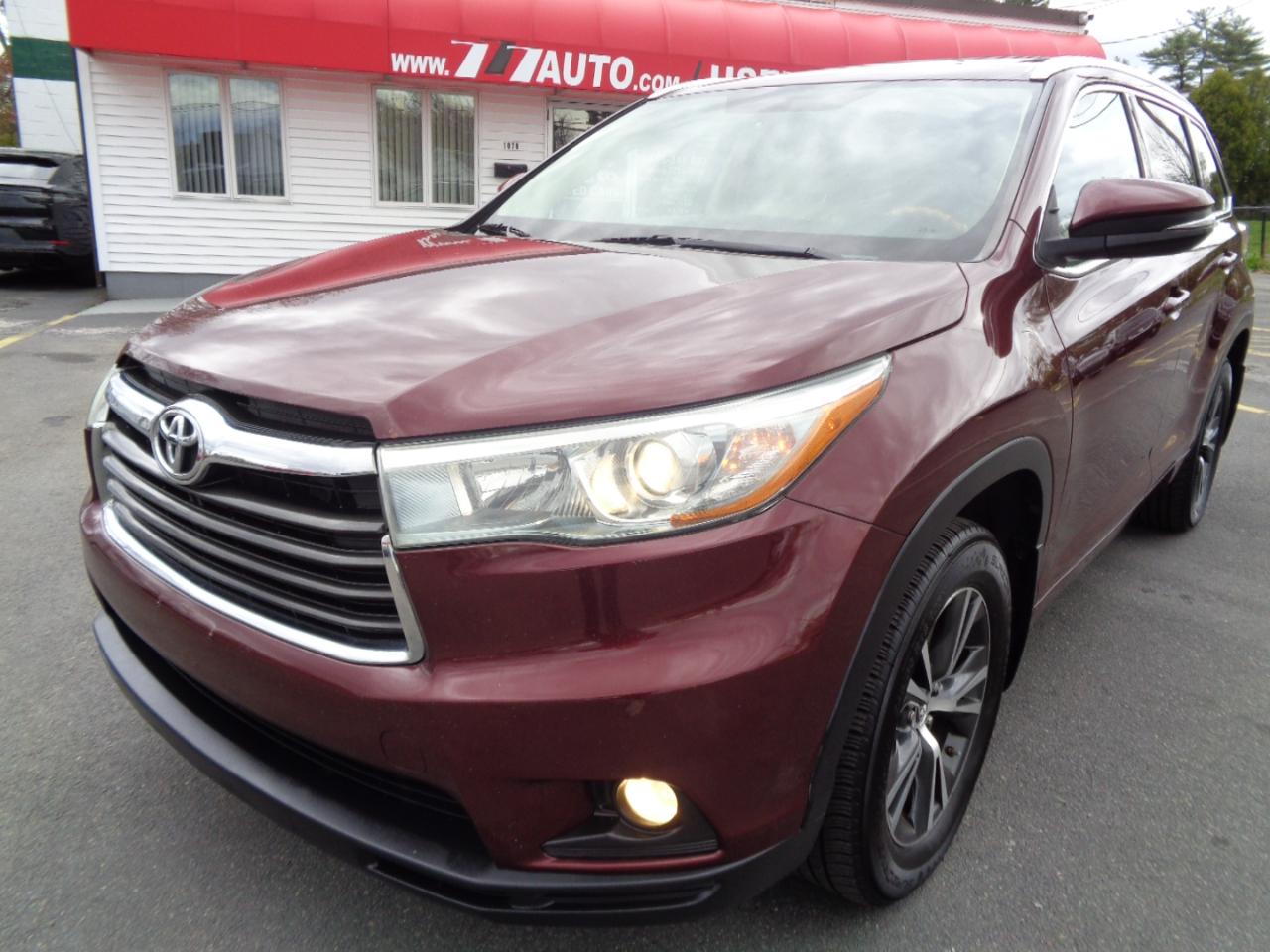Toyota Highlander AWD 4dr V6 XLE (Natl) 2016