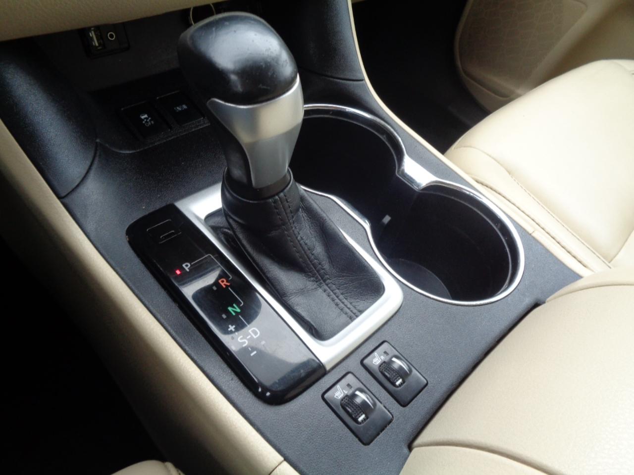 Toyota Highlander AWD 4dr V6 XLE (Natl) 2016