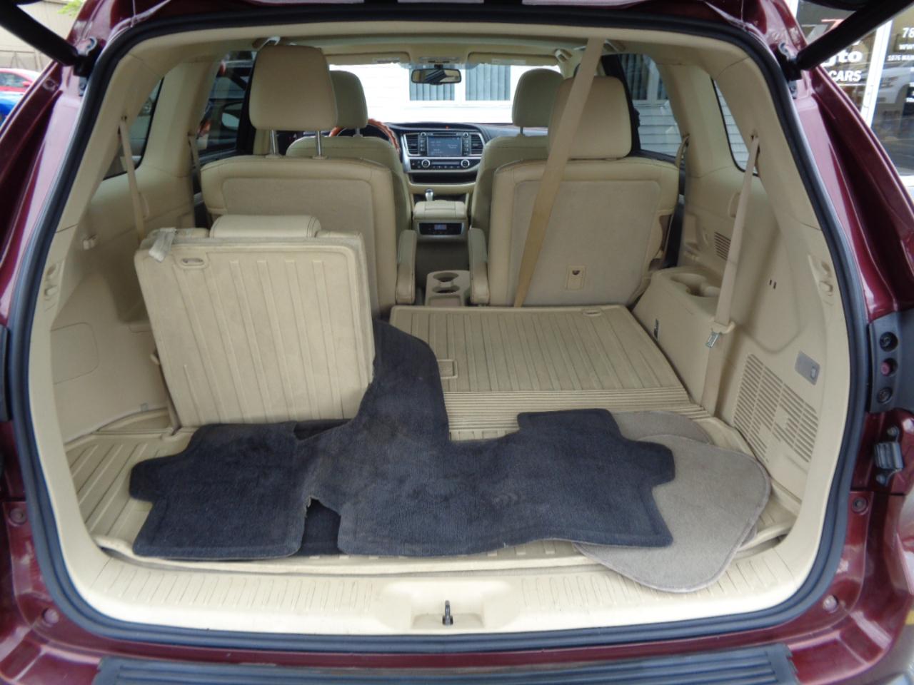 Toyota Highlander AWD 4dr V6 XLE (Natl) 2016