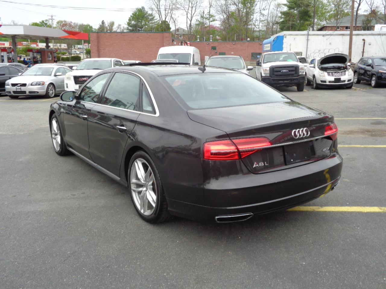 Audi A8 L 4dr Sdn 4.0T Sport 2016