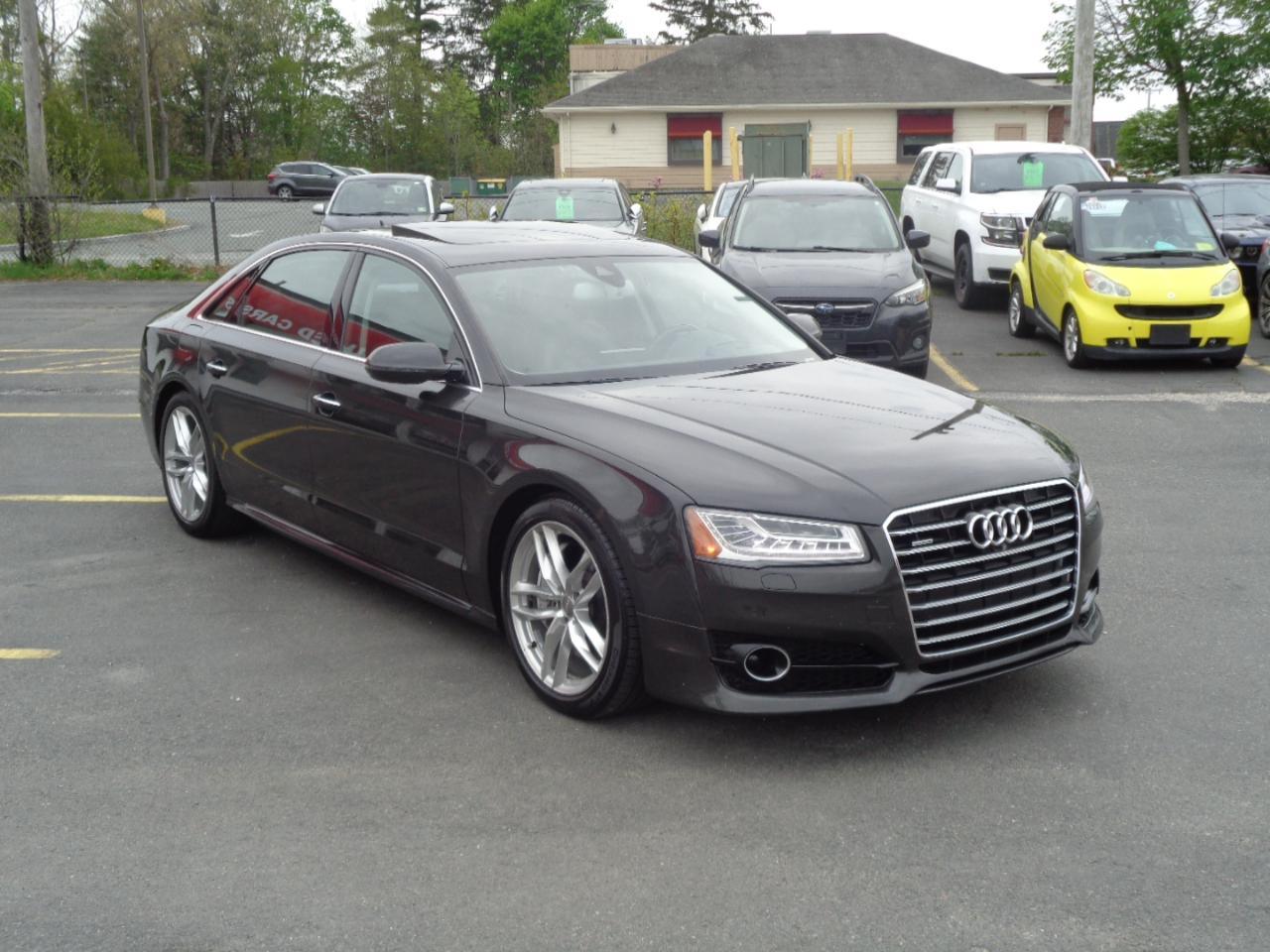 Audi A8 L 4dr Sdn 4.0T Sport 2016