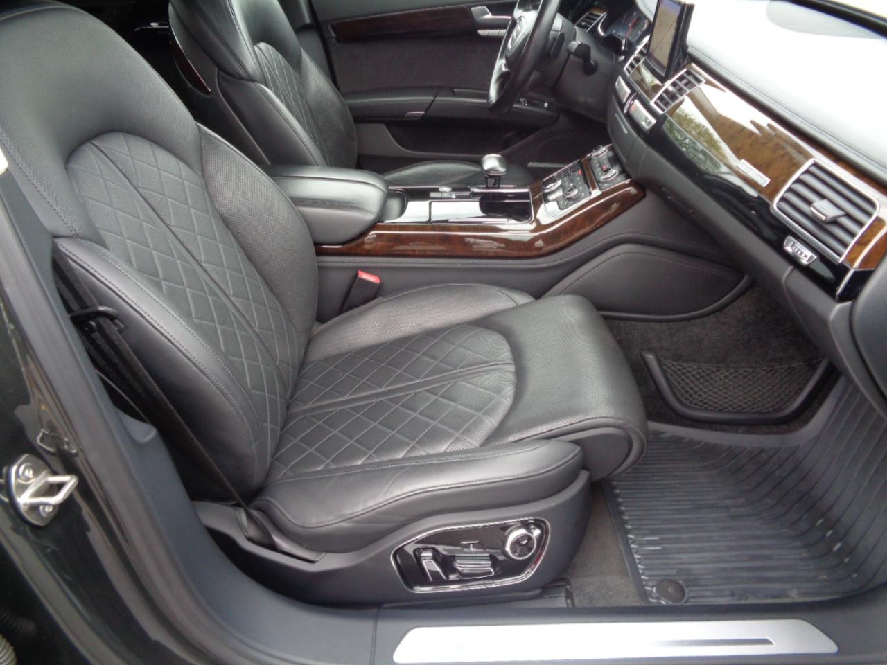 Audi A8 L 4dr Sdn 4.0T Sport 2016