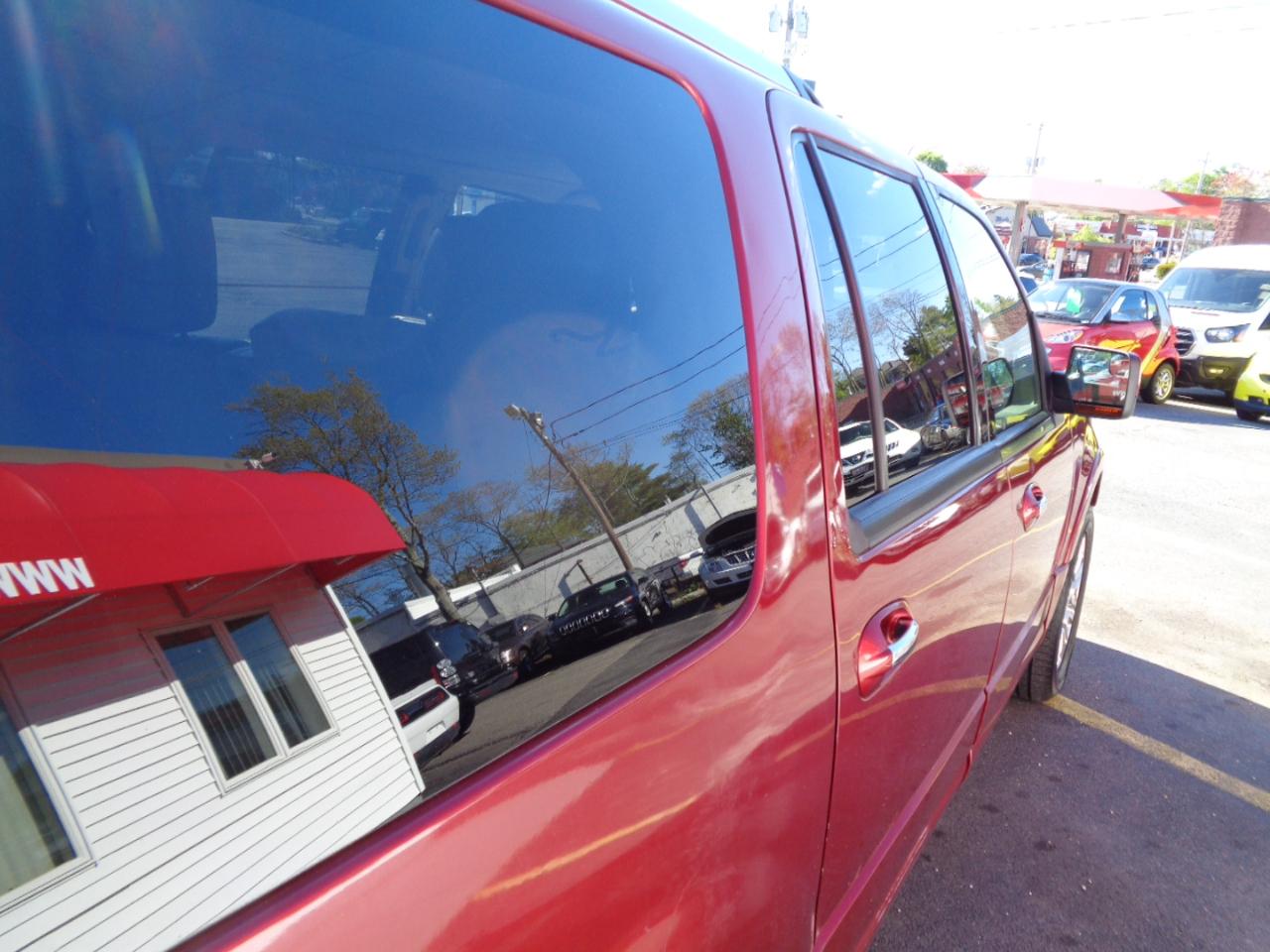 Ford Expedition EL 4WD 4dr Limited 2013