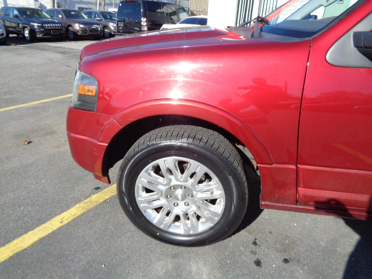 Ford Expedition EL 4WD 4dr Limited 2013