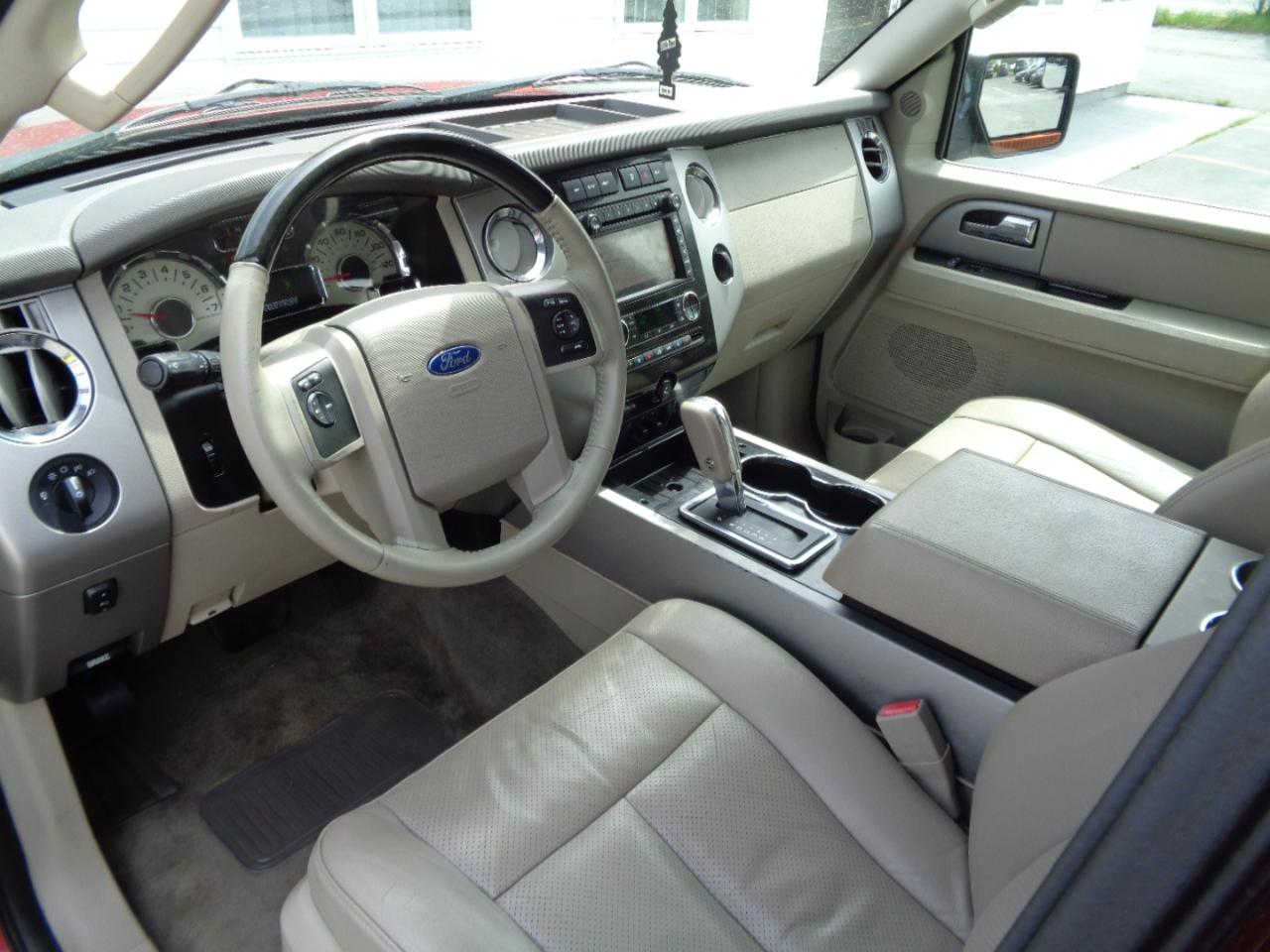 Ford Expedition EL 4WD 4dr Limited 2013