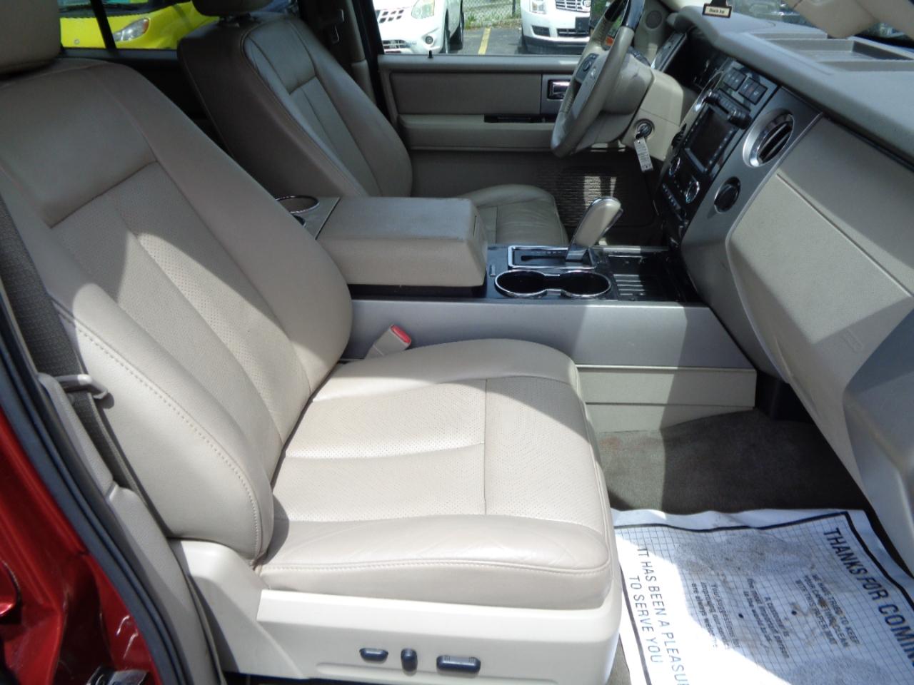 Ford Expedition EL 4WD 4dr Limited 2013