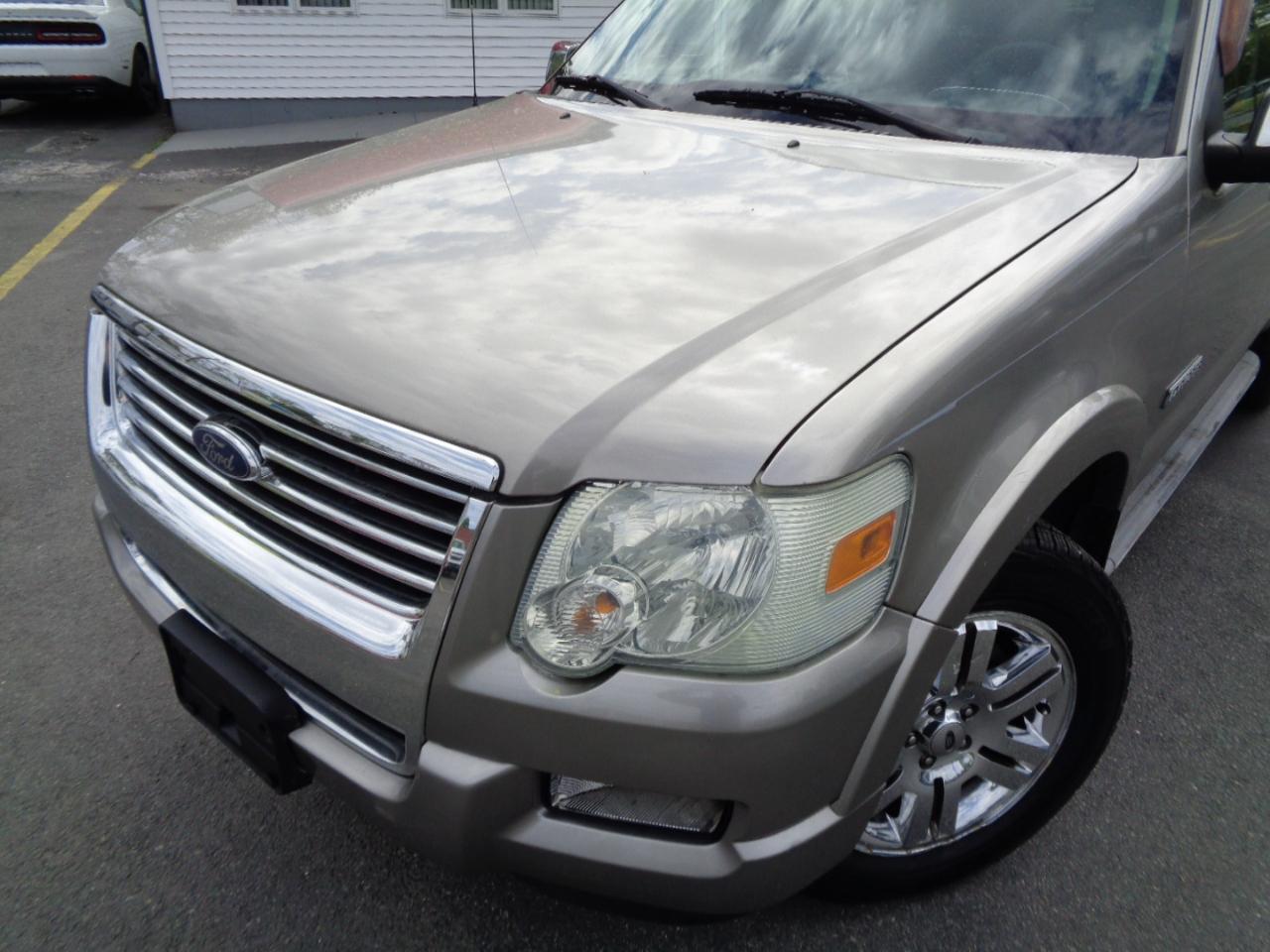 Ford Explorer 4WD 4dr V8 Limited 2008