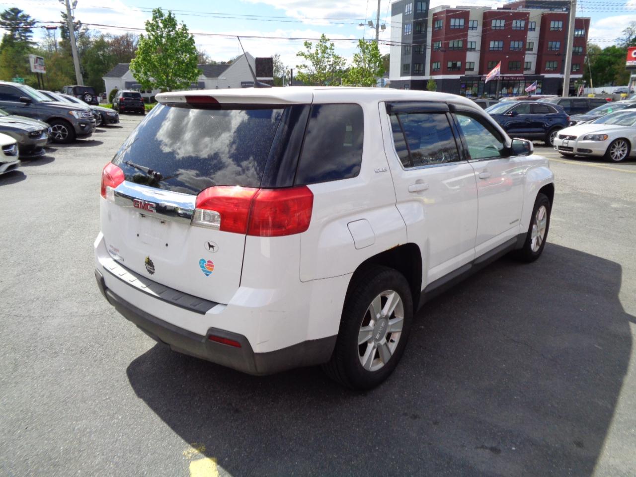 GMC Terrain FWD 4dr SLE-1 2012