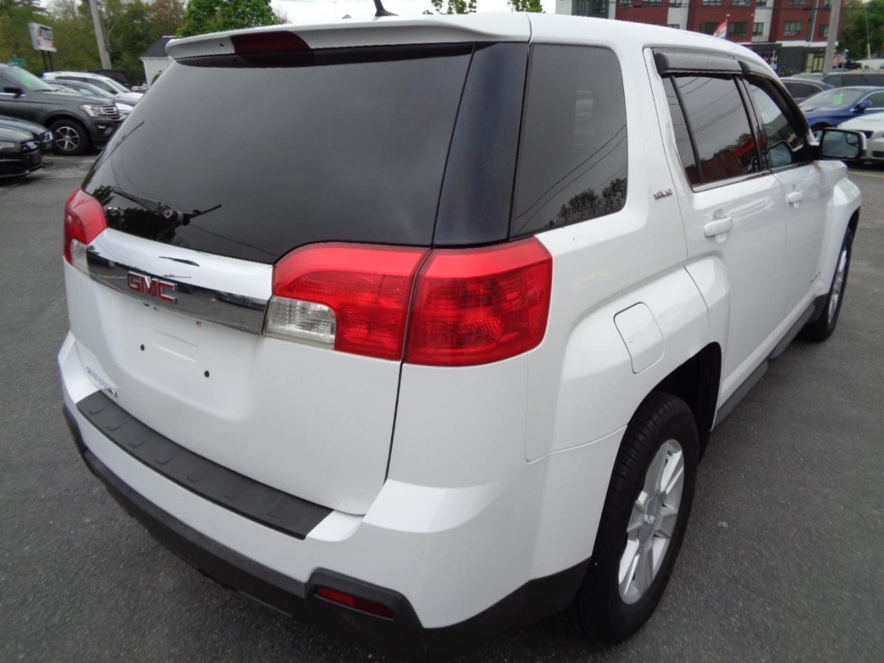 GMC Terrain FWD 4dr SLE-1 2012