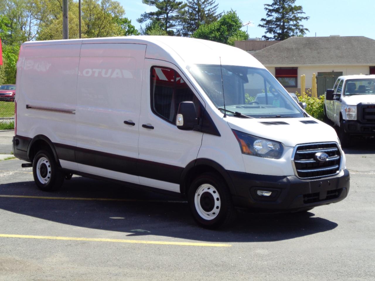 Ford Transit Cargo Van T-150 130" Med Rf 8670 GVWR RWD 2020