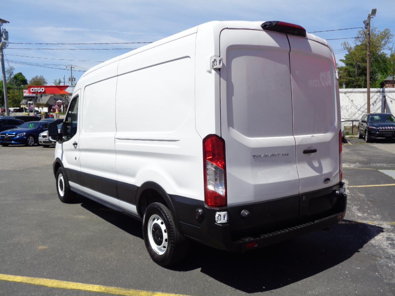Ford Transit Cargo Van T-150 130" Med Rf 8670 GVWR RWD 2020