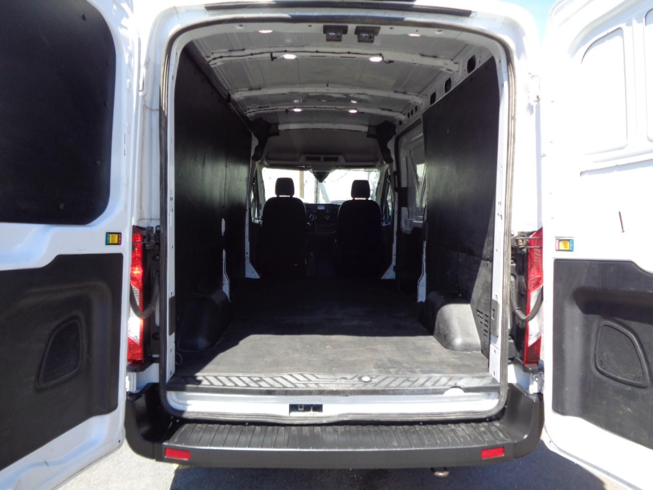 Ford Transit Cargo Van T-150 130" Med Rf 8670 GVWR RWD 2020