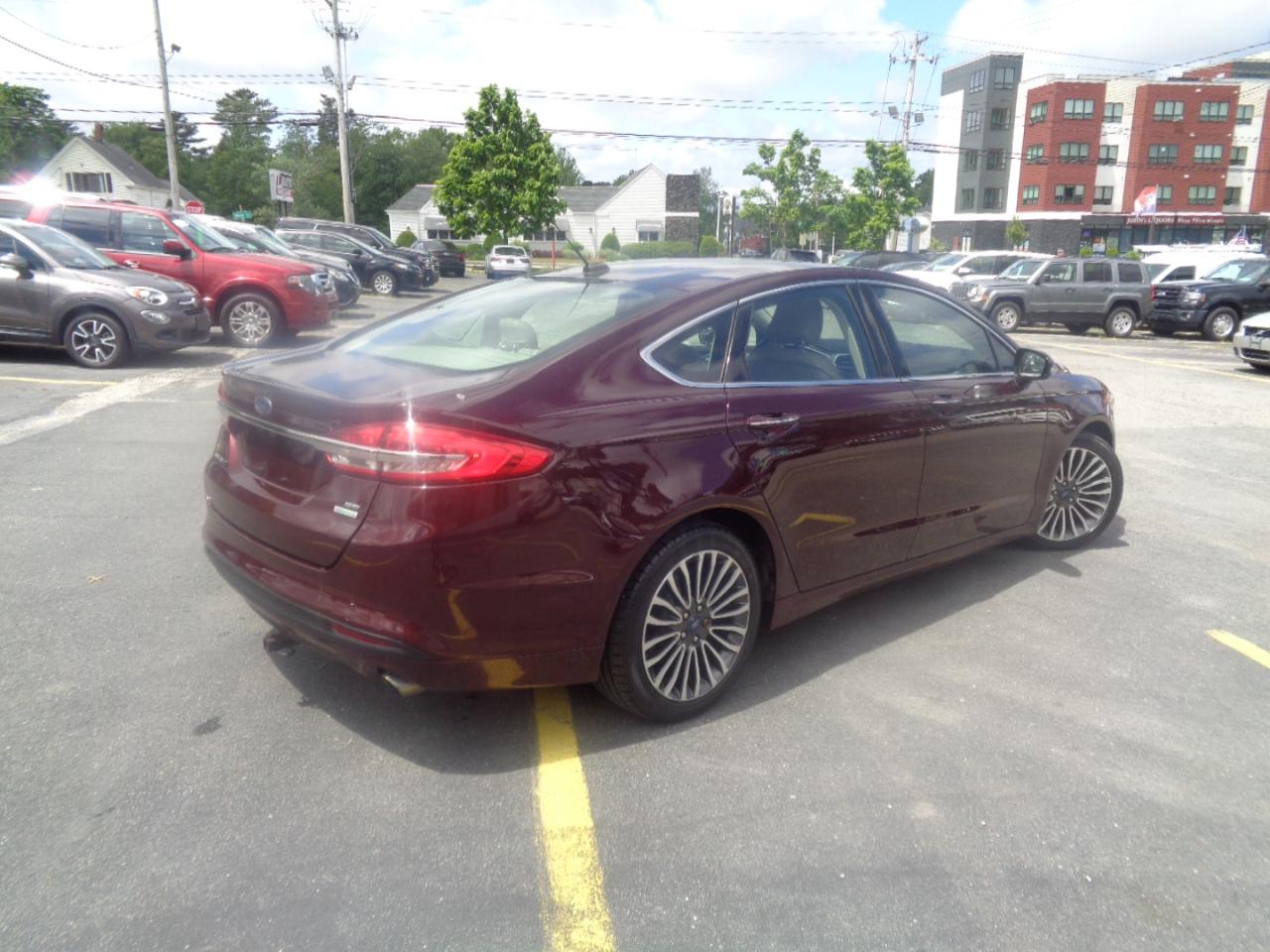 Ford Fusion SE FWD 2017
