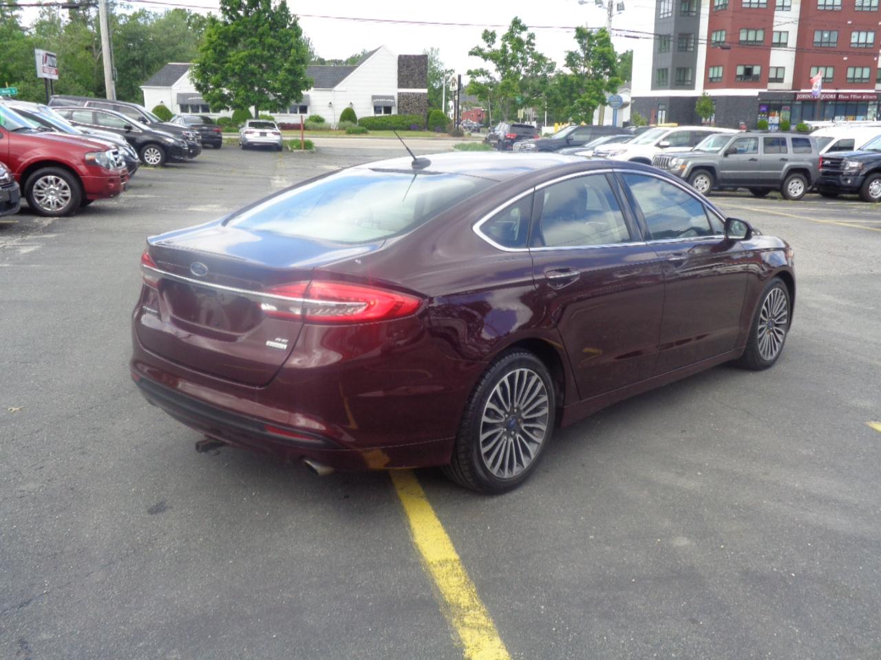 Ford Fusion SE FWD 2017