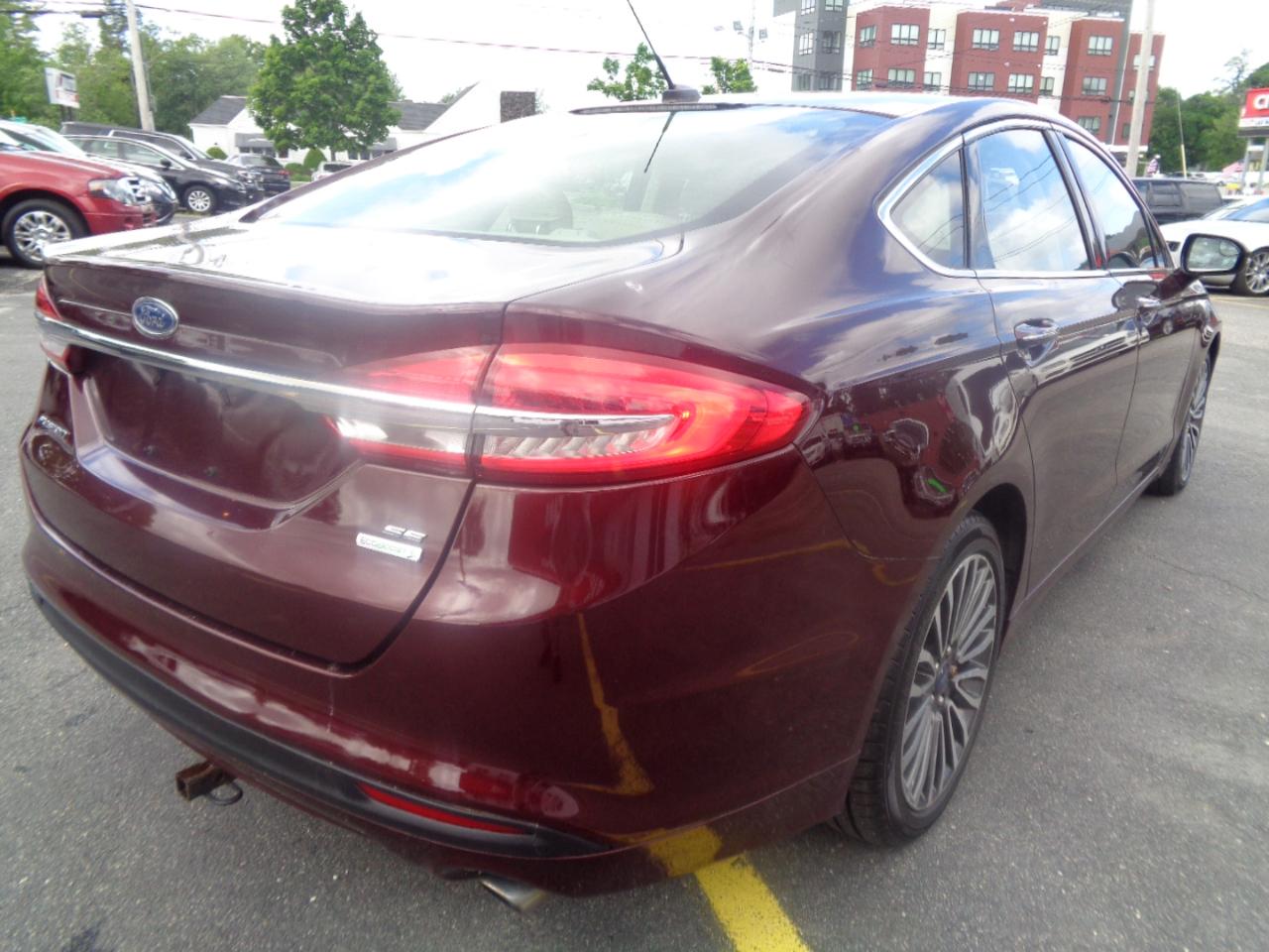 Ford Fusion SE FWD 2017