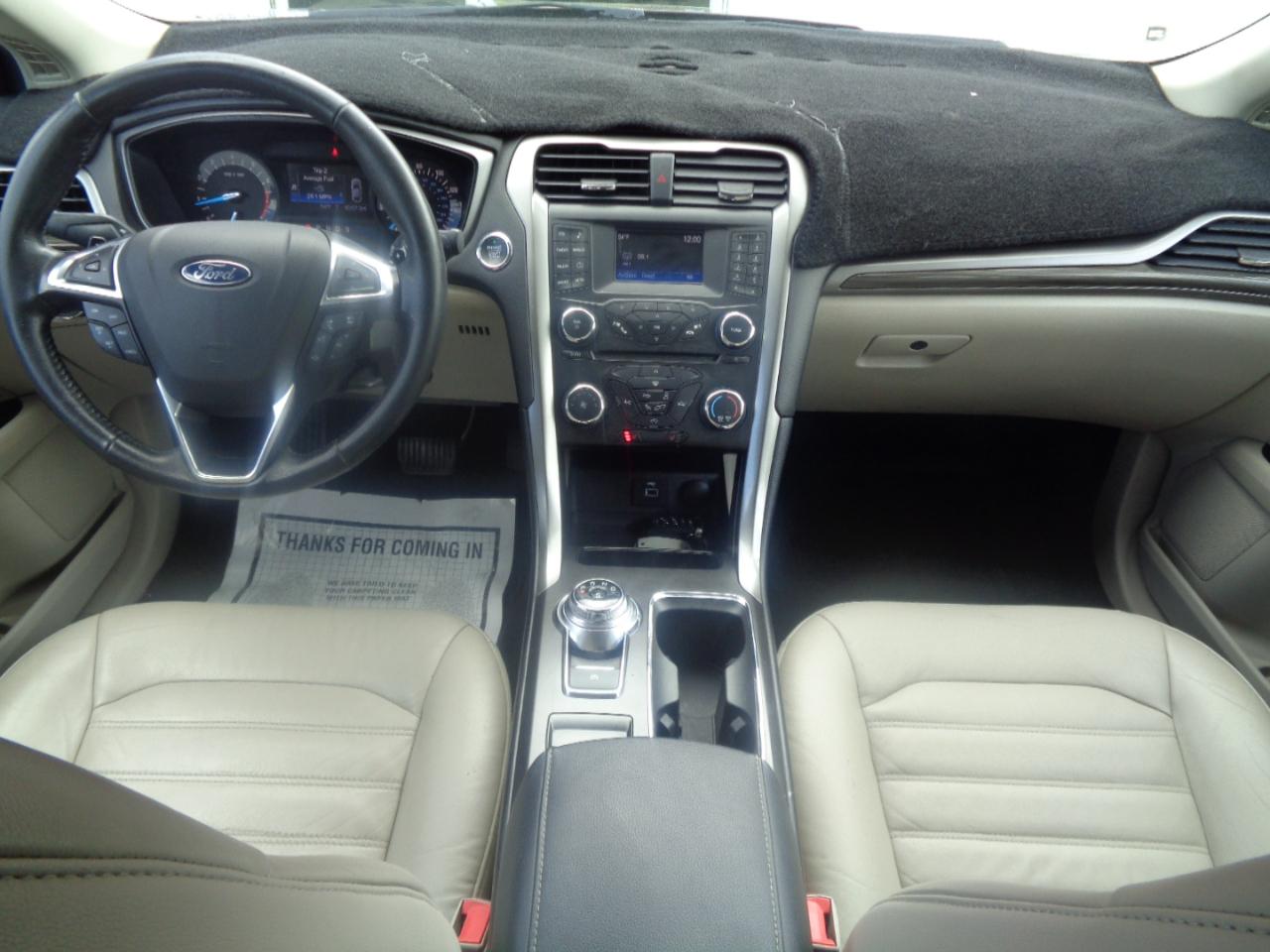Ford Fusion SE FWD 2017