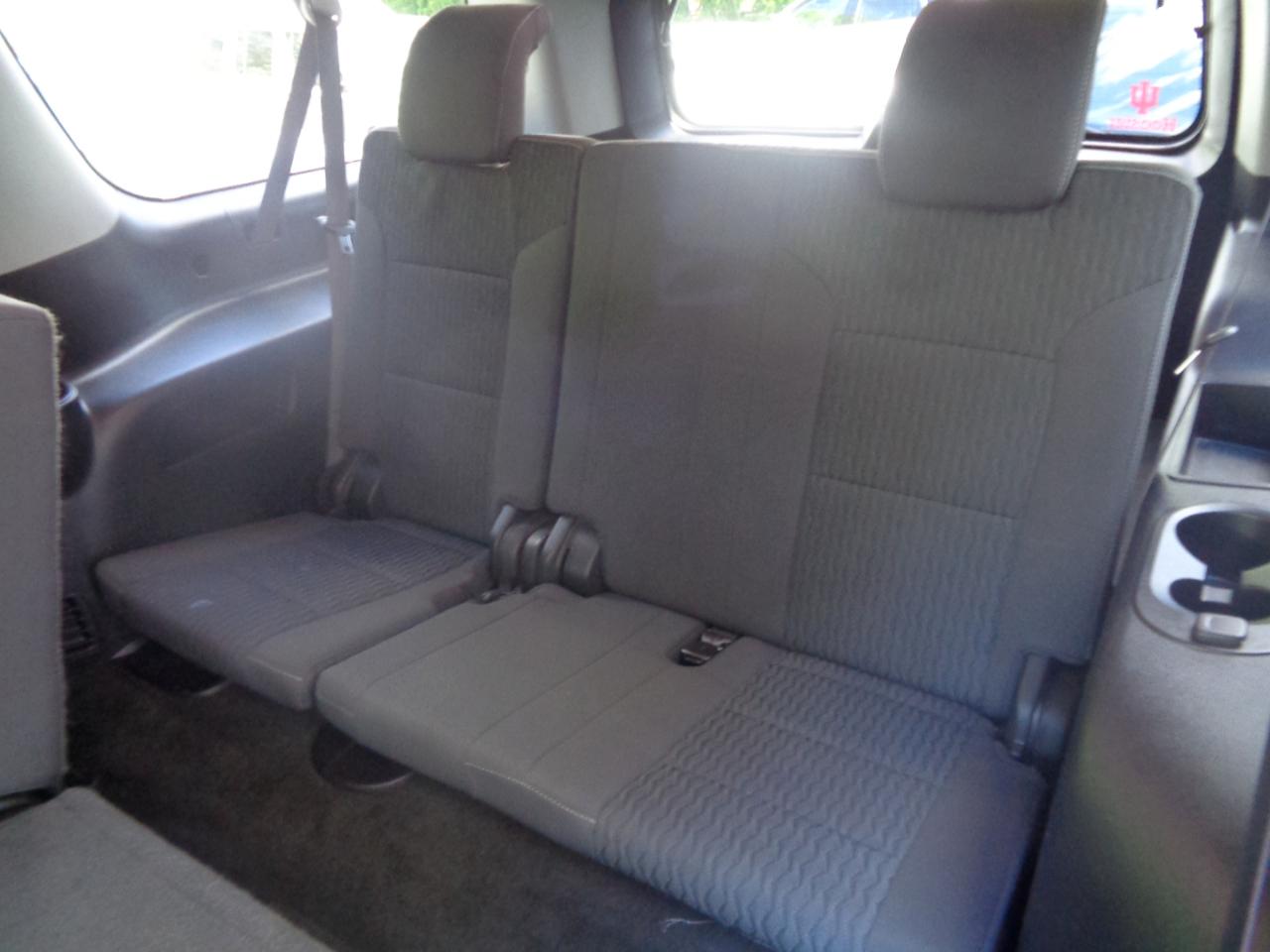 GMC Yukon XL 4WD 4dr SLE 2017