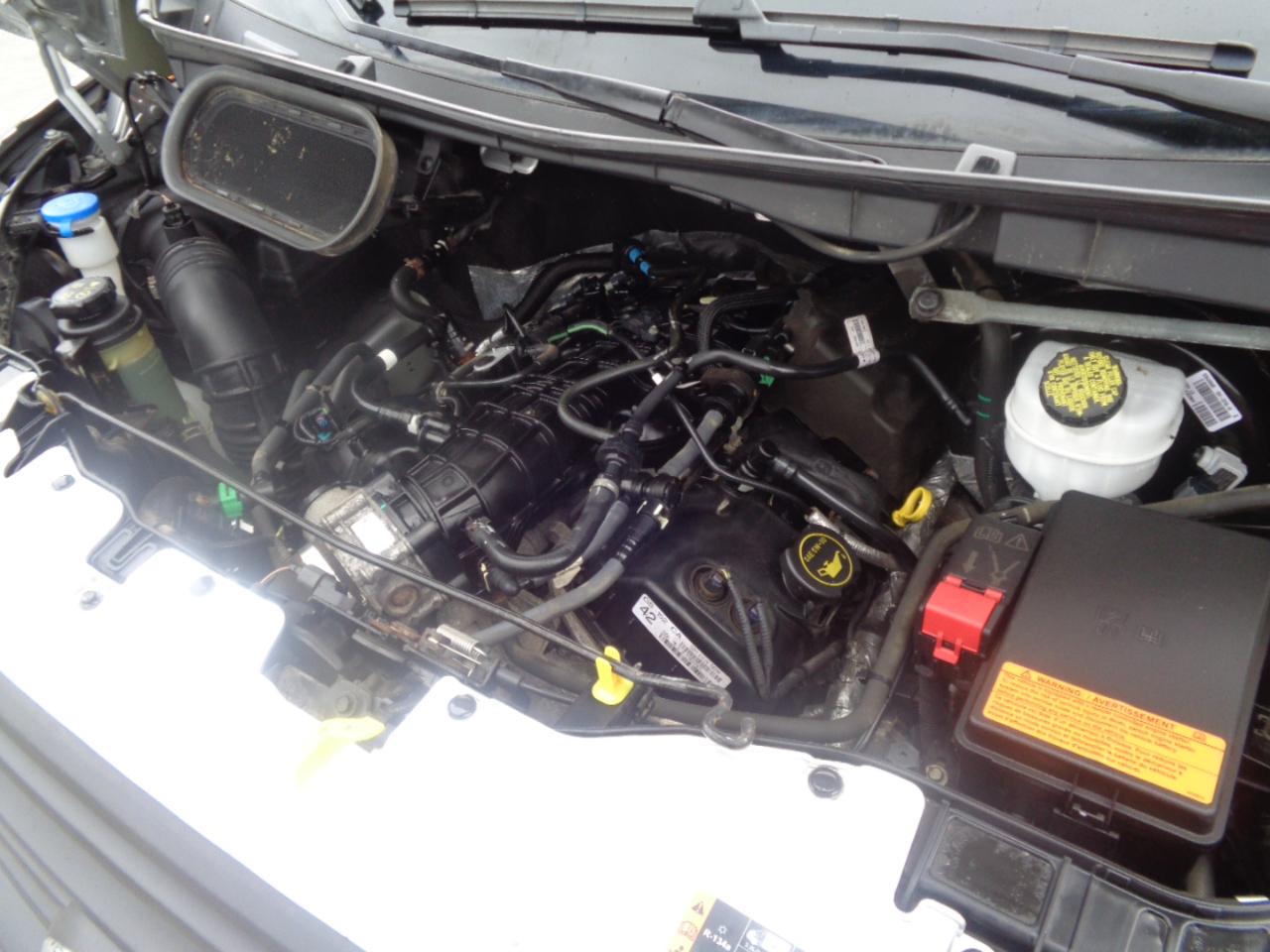 Ford Transit Van T-250 148" Med Rf 9000 GVWR Sliding RH Dr 2018
