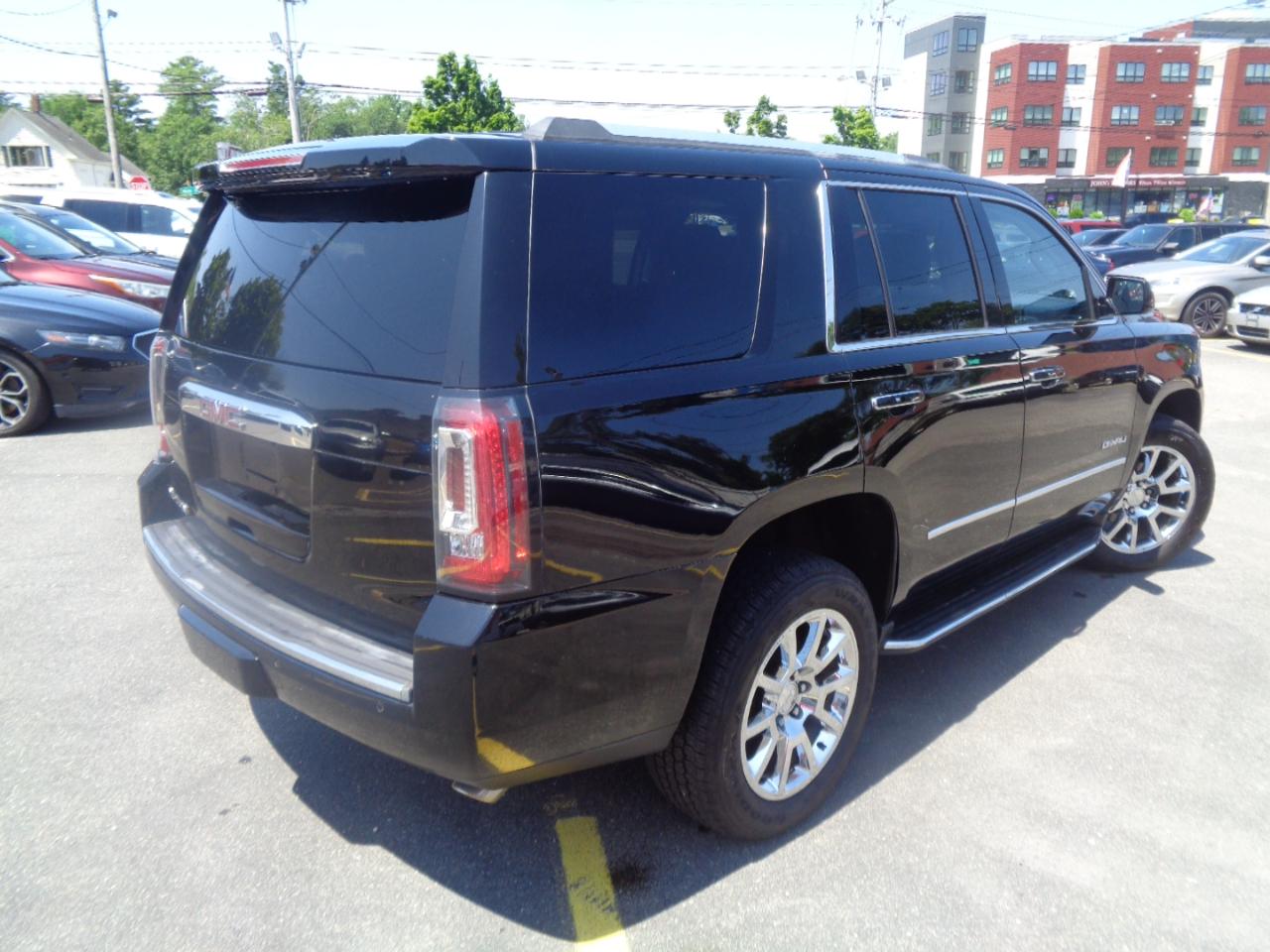 GMC Yukon 4WD 4dr Denali 2018