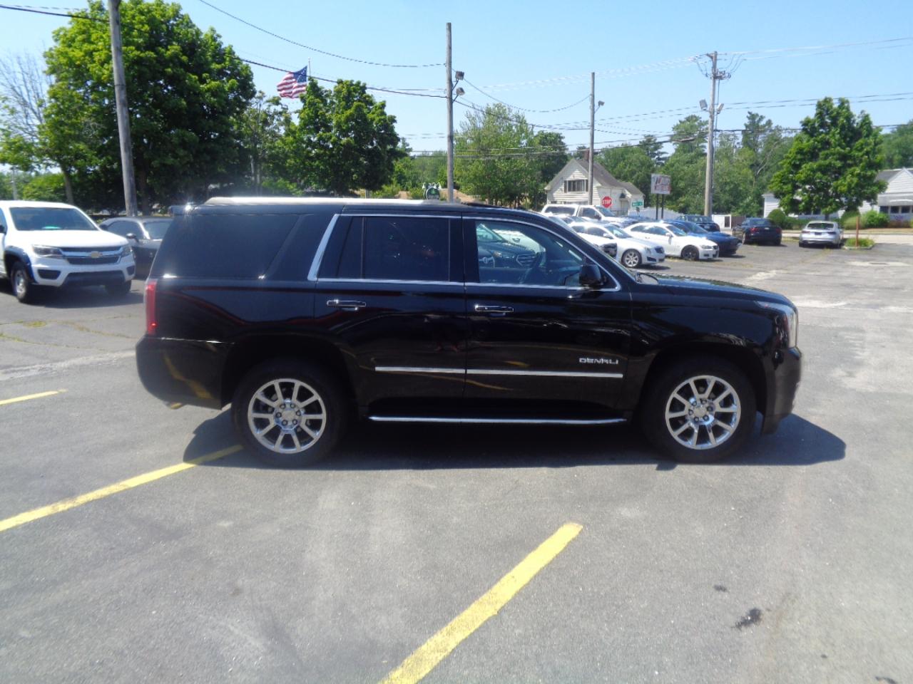 GMC Yukon 4WD 4dr Denali 2018