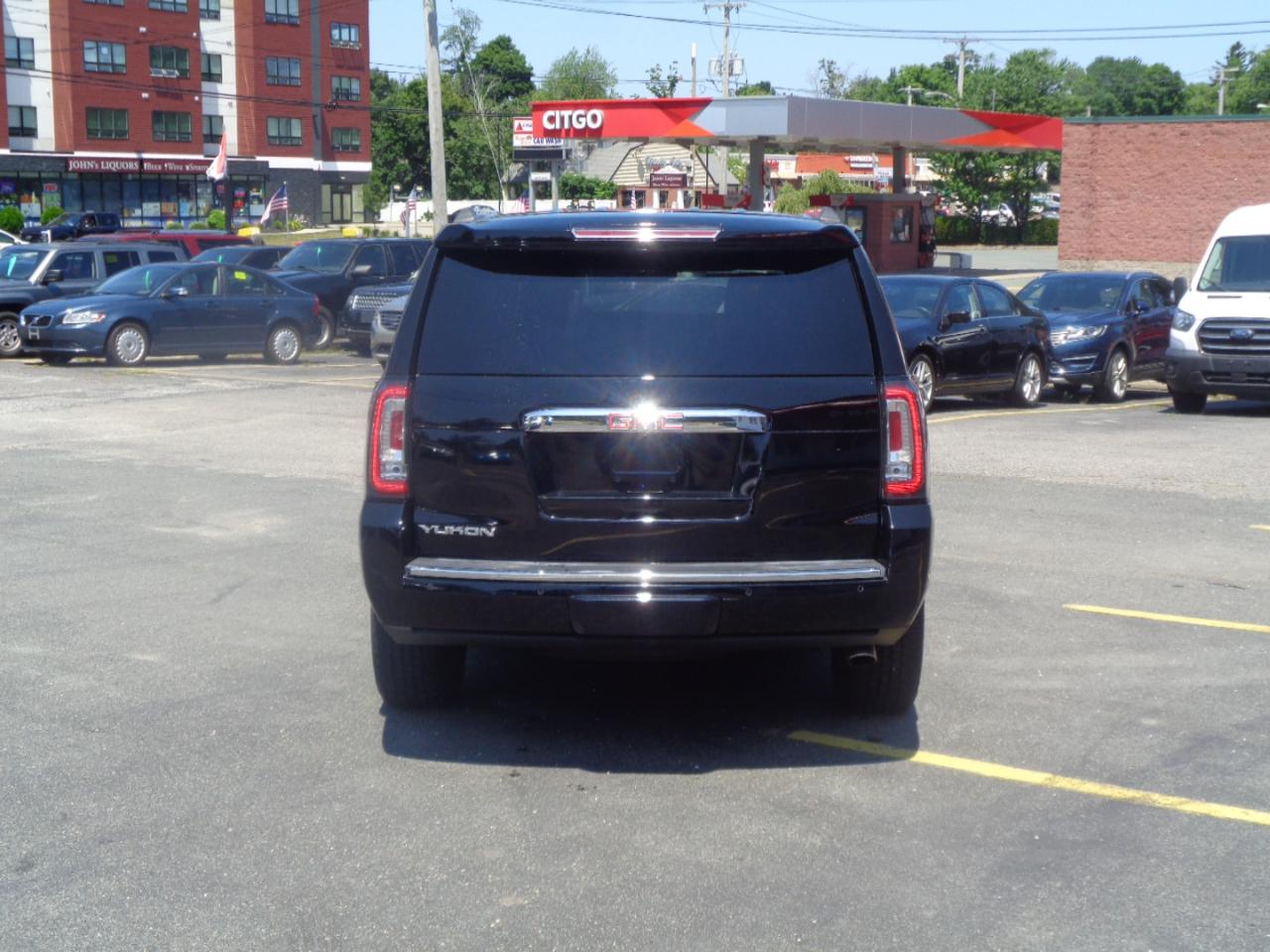GMC Yukon 4WD 4dr Denali 2018