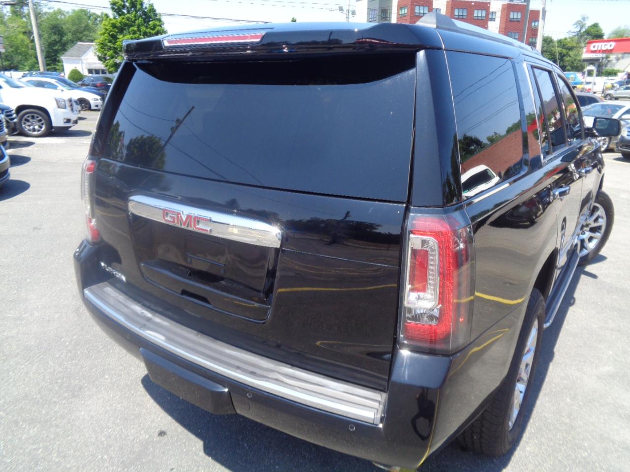 GMC Yukon 4WD 4dr Denali 2018