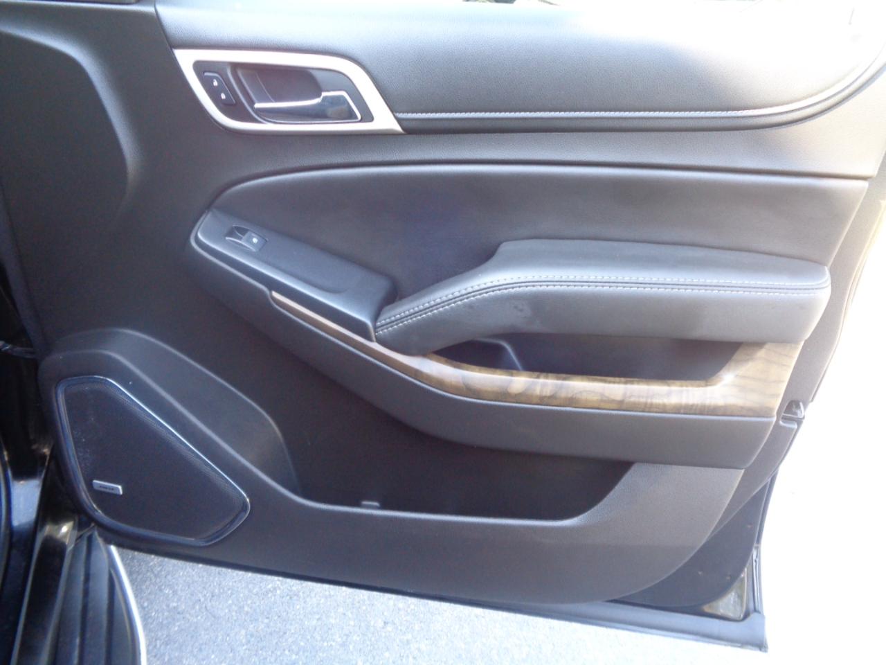 GMC Yukon 4WD 4dr Denali 2018
