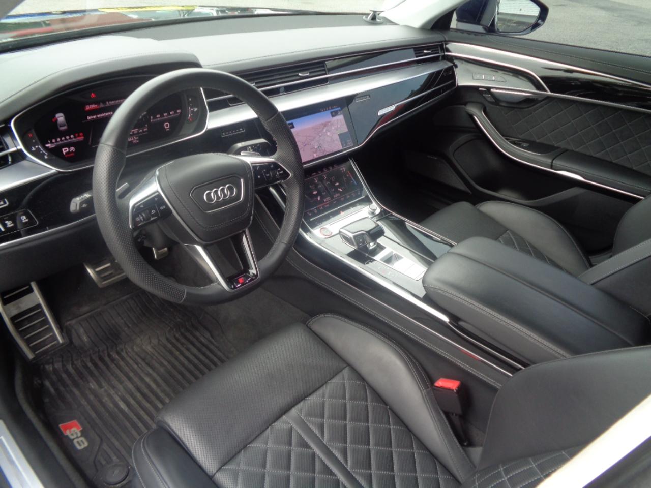 Audi S8 4.0 TFSI 2023