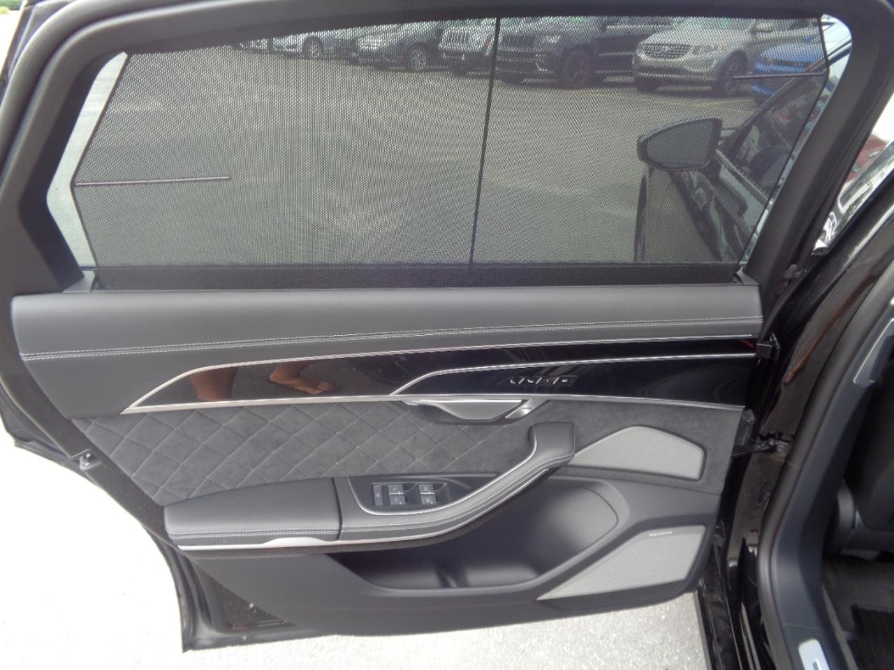 Audi S8 4.0 TFSI 2023