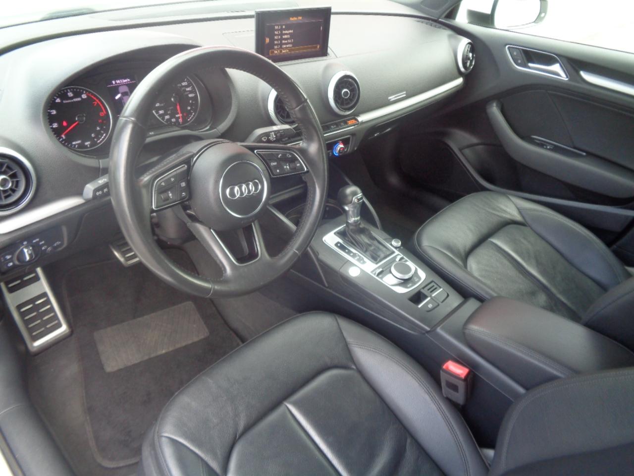 Audi A3 Sedan 2.0 TFSI Tech Premium FWD 2018