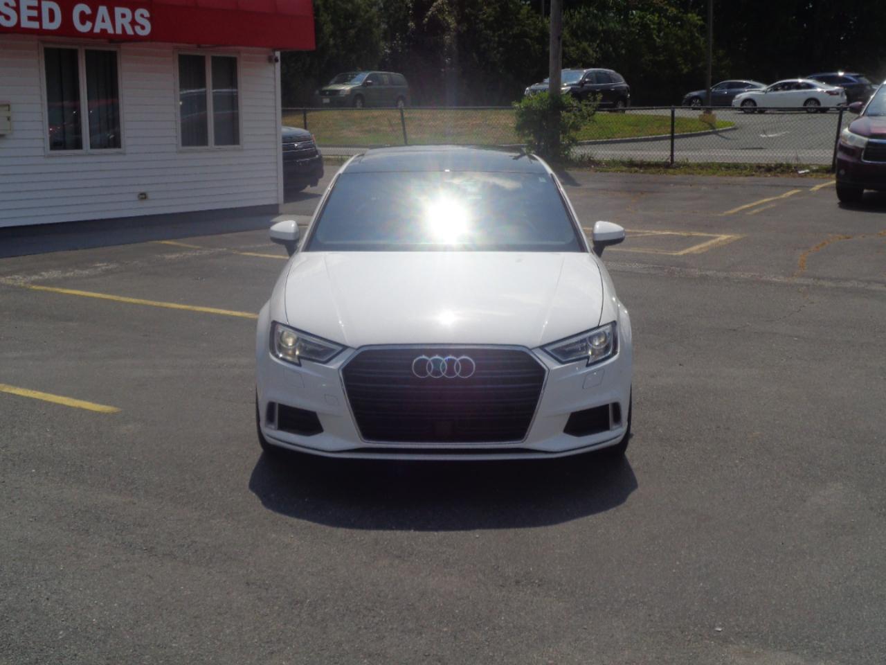 Audi A3 Sedan 2.0 TFSI Tech Premium FWD 2018