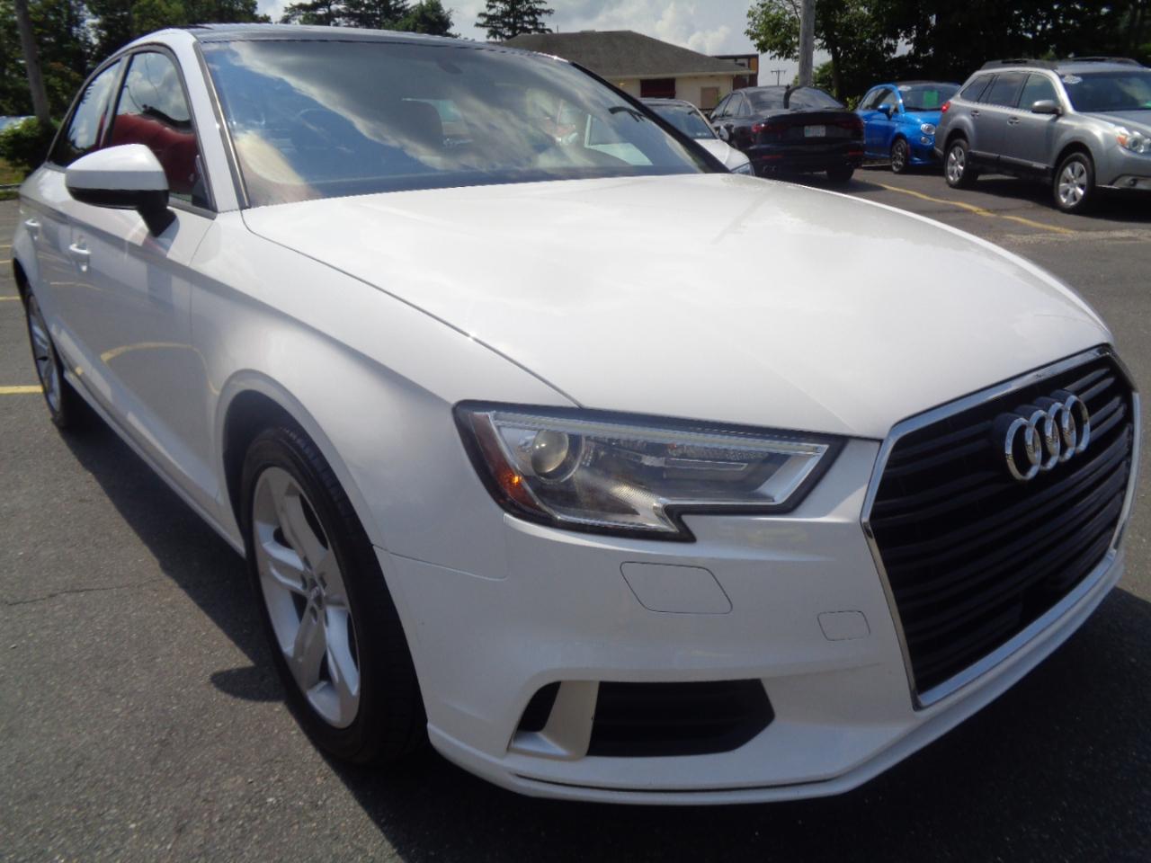 Audi A3 Sedan 2.0 TFSI Tech Premium FWD 2018
