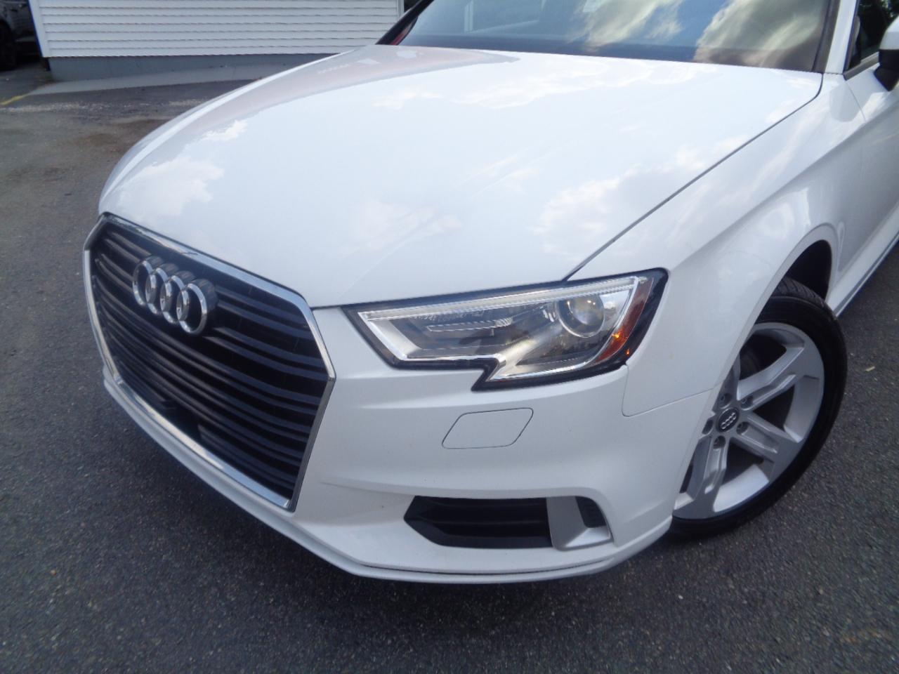 Audi A3 Sedan 2.0 TFSI Tech Premium FWD 2018
